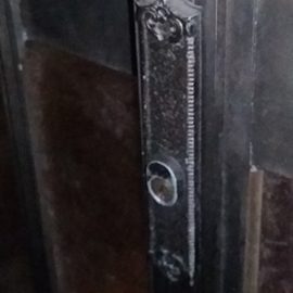施錠が出来なくなった玄関引き戸の鍵交換｜能美市泉台町