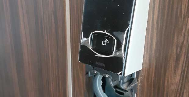 浦安市の電子錠PIACKの故障