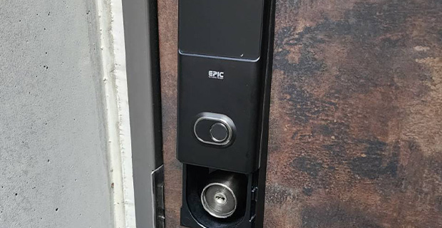 台東区清川鍵交換