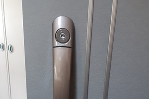 プッシュプル錠