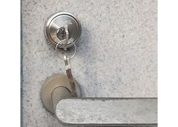 玄関の鍵交換|茨城県結城郡八千代町