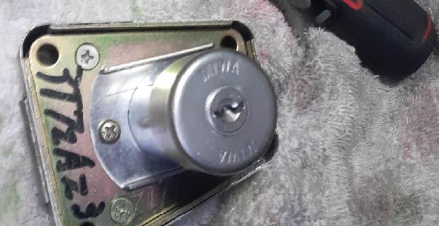 美和ロックNDA面付補助錠U9シリンダー