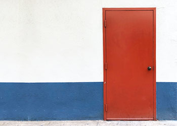 不具合があるドア