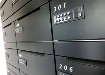 集合住宅のポスト