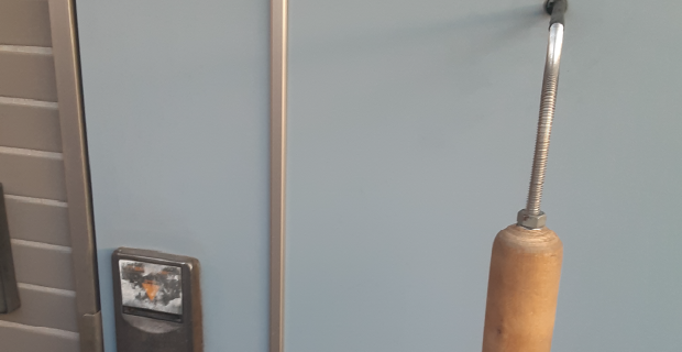 賃貸のマイスナーカードキーに閉め出された事例（非破壊解錠）