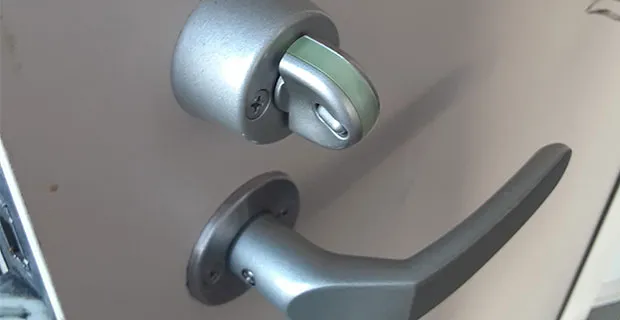 玄関の鍵開け｜南埼玉郡宮代町