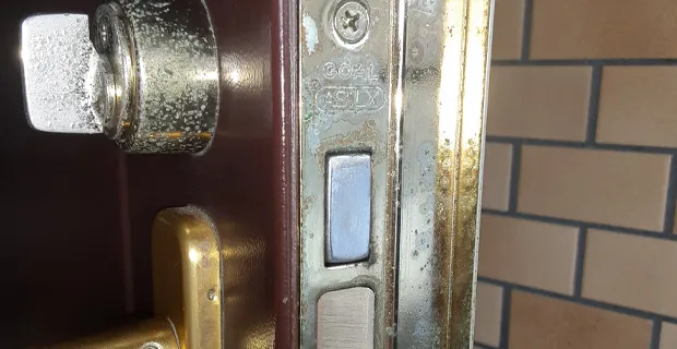 台東区小島錠前交換