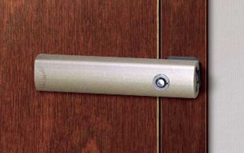 錠付きスライドラッチ