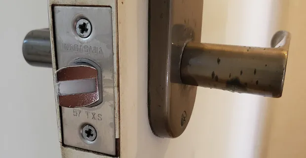 西東京市緑町ラッチ交換