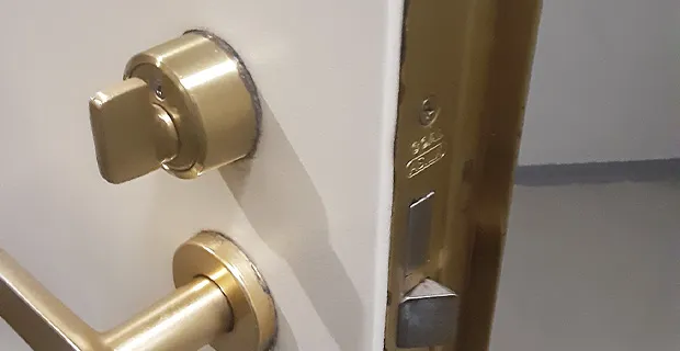 サムターン調整