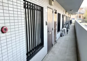 マンションの廊下