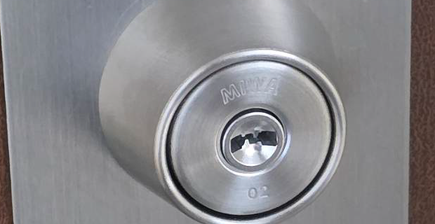 宇都宮市簗瀬のマンション鍵交換