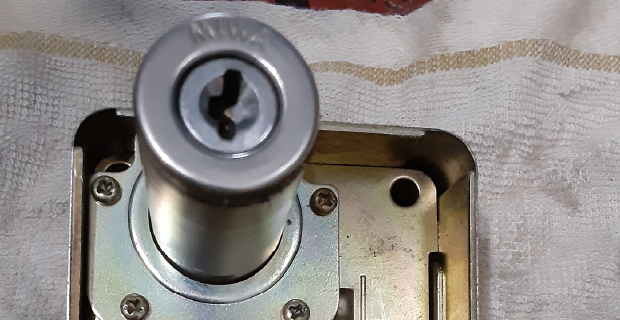 東京都中央区築地の鍵開けと鍵交換