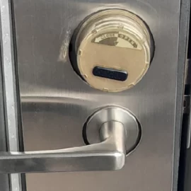 横浜市港北区菊名のカードキー解錠