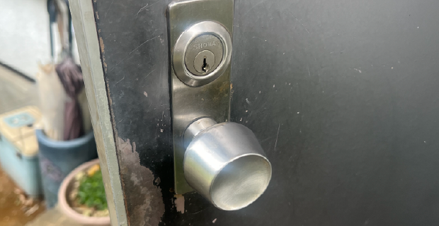 練馬区大泉学園の面付箱錠交換