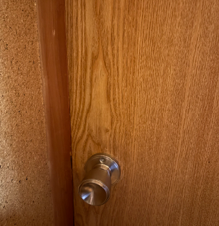 練馬区貫井のマンション室内ドアに鍵を新規取付