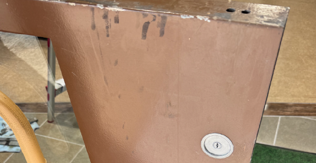 練馬区氷川台の自動ドアの錠前分解洗浄