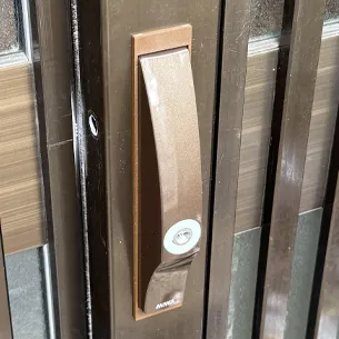 山梨県甲府市中央鍵交換