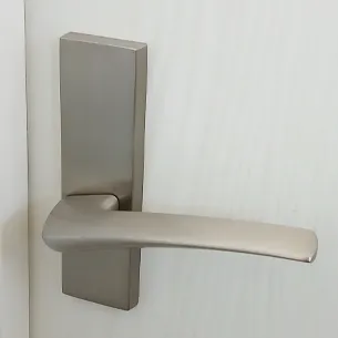 大田区仲六郷ドアノブ交換