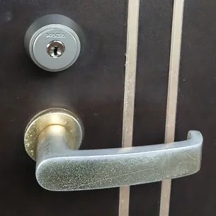 大田区南千束鍵交換