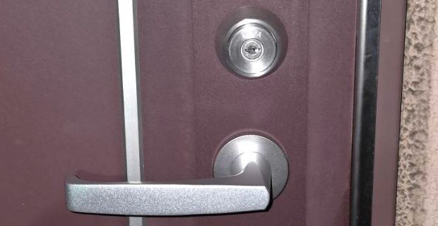 中央区明石町の賃貸マンション鍵交換