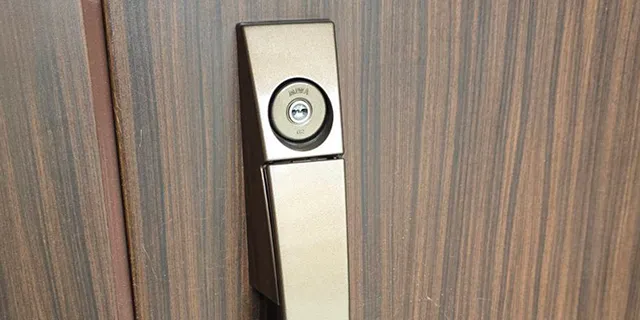 逆マスターキー採用のマンションの玄関鍵交換