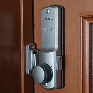 東京都町田市図師町電子錠取付