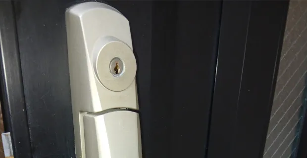 東京都町田市小川鍵交換