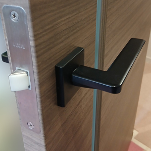 東京都中野区沼袋ドアノブ修理