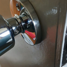 外れてしまったトイレのドアノブを交換｜東京都中野区鷺宮