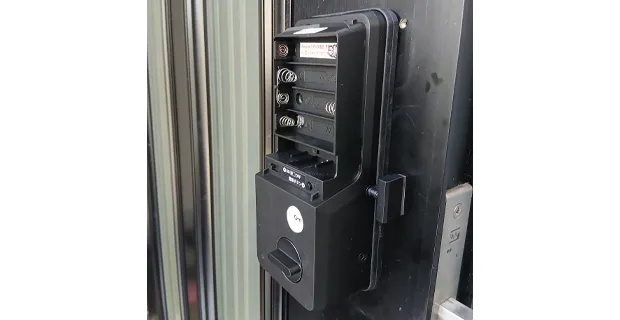 兵庫県宝塚市泉町電子錠取付