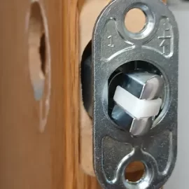 破損していたトイレレバーハンドルのラッチを交換｜東京都町田市広袴町