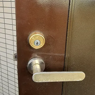 動作不良を修理した玄関の鍵