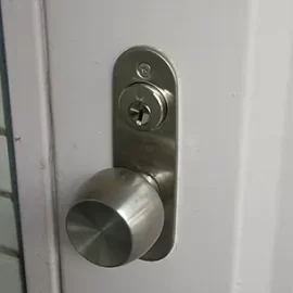 中古マンションへの引っ越しに伴い自宅の鍵交換｜大阪府茨木市西駅前町