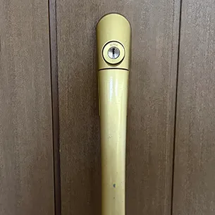 玄関の鍵交換後