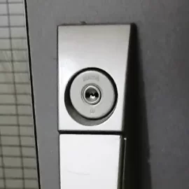 兵庫県宝塚市逆瀬台鍵開け