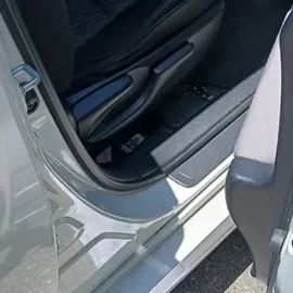 インロックした車のドア解錠