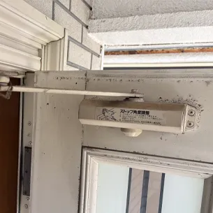 千葉県市川市市川南ドアクローザー交換
