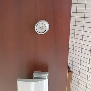 不具合を解消した玄関鍵