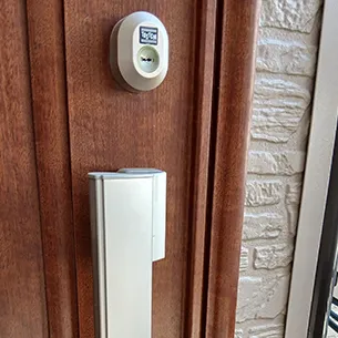 URシリンダー採用の玄関ドア