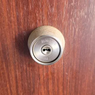 鍵が抜きにくくなった玄関鍵