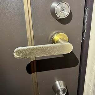 同一キーで鍵を取り替えた玄関