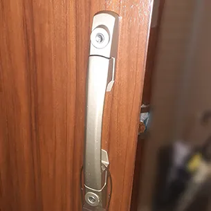 動作不良を解消した玄関の鍵