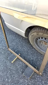 足立区でサッシ修理・ガラス交換｜上下窓の下側くもりガラス（F4K）を交換