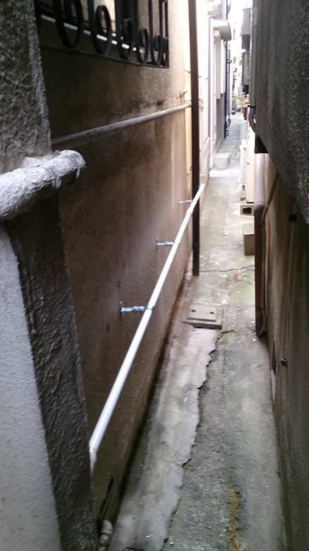 電気温水器の給湯配管