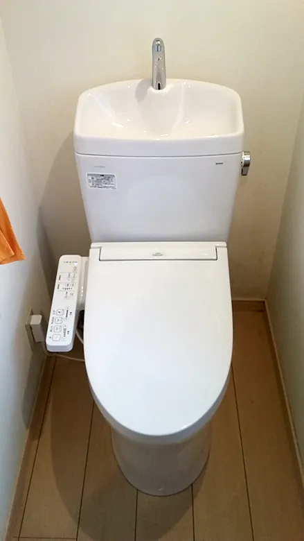 ウォシュレットを一体型便器から交換