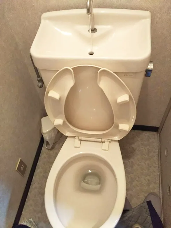 水漏れがないか確認