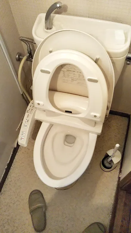壊れてしまったウォシュレット