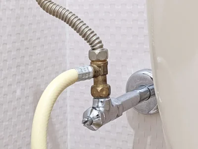 トイレの止水栓