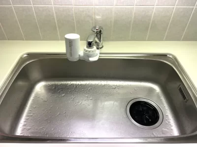 【草津市】キッチン水栓の水漏れに対応｜サンエイ K87110TSVへ交換した施工事例（施工前）